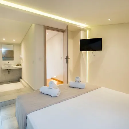 Estian Deluxe Apartmán *