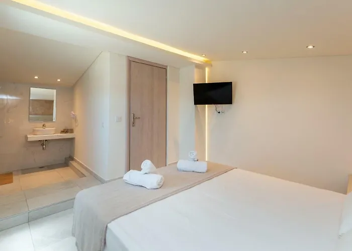 Estian Deluxe * Limenaria (Thasos)